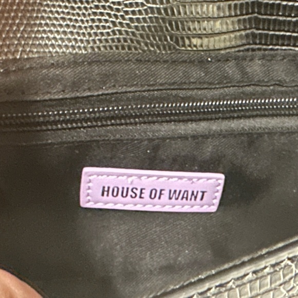 House of Want Newbie Vegan Leather pouchette purse - Picture 2 of 5